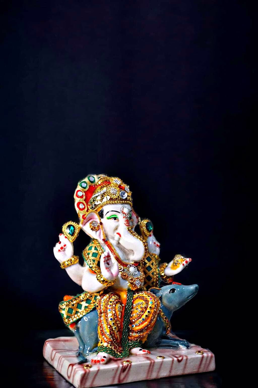Premium White & Gold Seated Ganesha Idol MFN-174 image 2