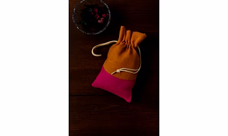 Eco-Friendly Gift bags made with Jute/Canvas/Juco (100% biodegradable packaging and corporate gift bags)