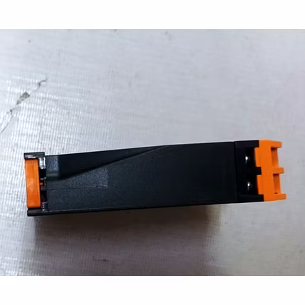 SELEC 800XA On delay / Interval, 8 Time Ranges, Universal supply-2