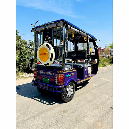 Bahubali Bharat Model Electric Passenger Rickshaw-1