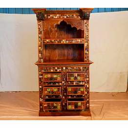 antique maharani almirah