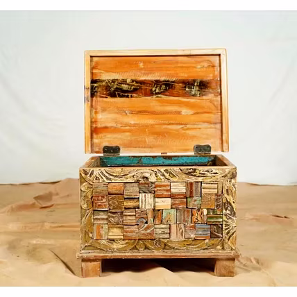 Antique Wooden trunk box-1