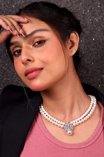 elegant pearls & pendant necklace - gemstones necklace