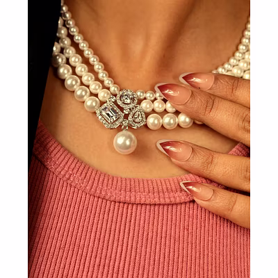 Layered Pearls with Pendant  Gemstone Necklace-2