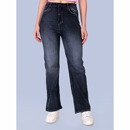 black flared women jeans