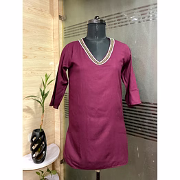 bold edge zip top