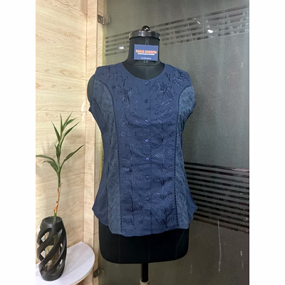 midnighthue sleeveless top