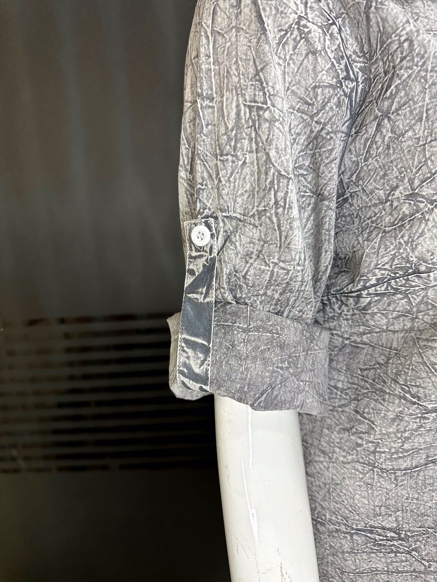 Crinkle Steel Acid Wash Shirt image 4