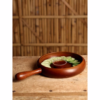 pasta serving pan with handle