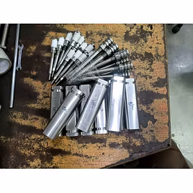 Piston Cylinders