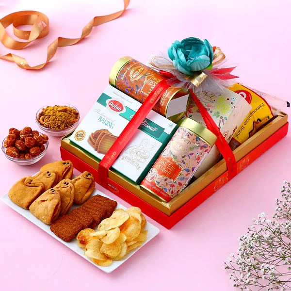 Savouries Delight Gift Set image 2