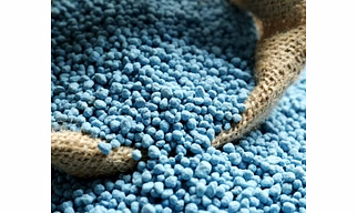 Granular and Water Soluble Fertilizer