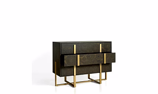 Chest of drawer