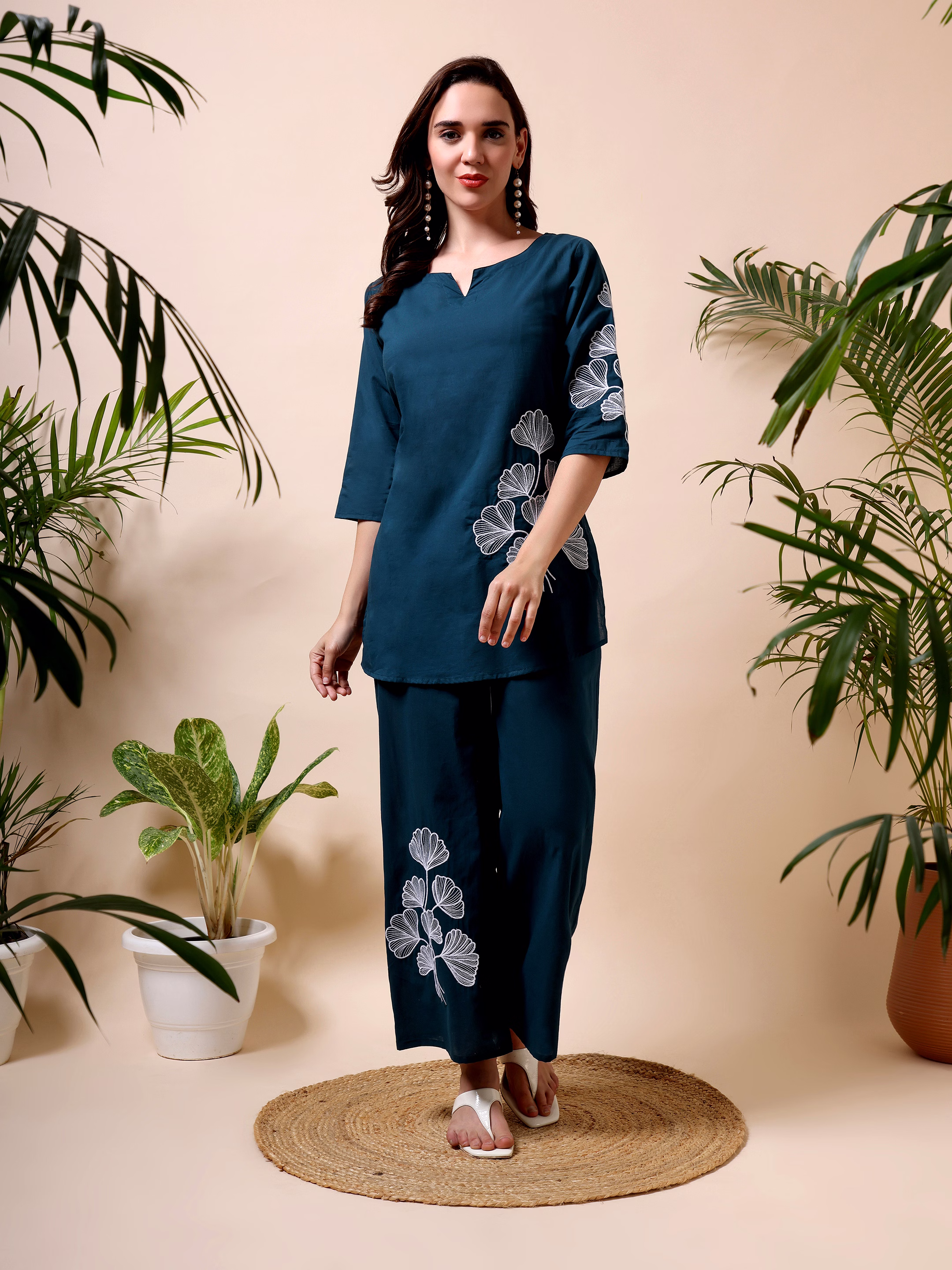 Embroidred Co-ord set for summer image 1