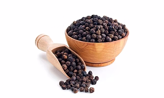 Black Pepper and Powder