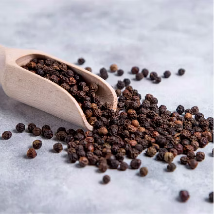 Black Pepper and Powder-2