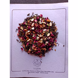 kashmiri kahwa tea - blends of tea, herbs and spices