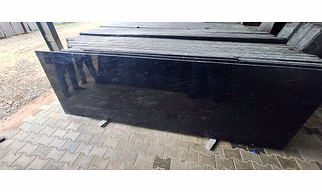 Bagera black granite