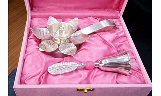 Divine Lotus Puja Set
