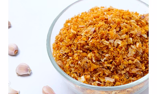 DRY ONION FLAKES