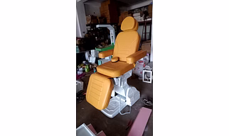 Fully Automatic Procedure Chair