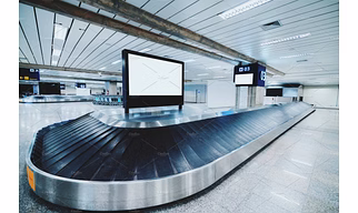 BAGGAGE AIRPORT CONVEYOR