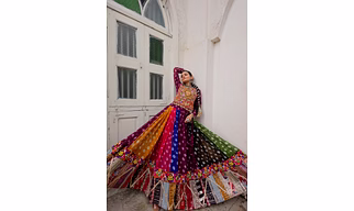 Navratri Georgette print Vintage and gamthi Work Lehnega Choli Set