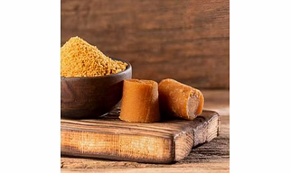 Jaggery (Solid blocks, powder, cubes, liquid)