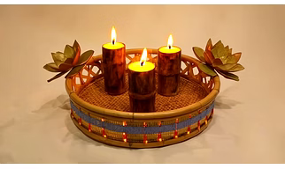 Patra Tray – Leaf Motif Diya Set