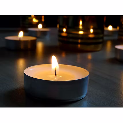 Tealight candle-1
