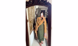 Rangraazi olive set