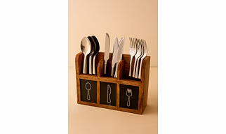 Wooden cutlery organiser