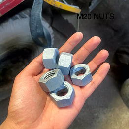 m 20 nuts