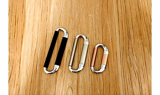 Chest handle