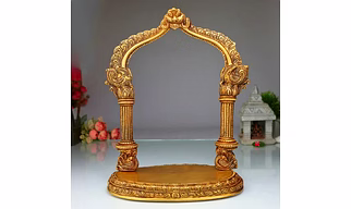 Brass Prabhavali and chowki | Made of 100% brass.