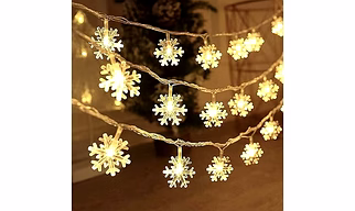 Snowflake LED String Lights – Winter Fairy Lights for Christmas, Party, Balcony, and Home Decoration