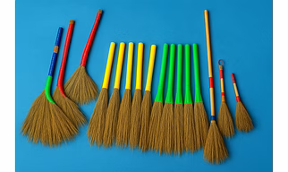 Natural Grass Broom