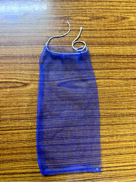 Garlic Mesh Bag Supplier – Garlic Plain Mesh Bag (No Branding) Weight - 250 gm/500 gm/1kg | Fresh garlic Mesh Bag wholesale Fresh loose garlic for B2B Importers, Wholesalers and Distributors – Bhagat Brothers