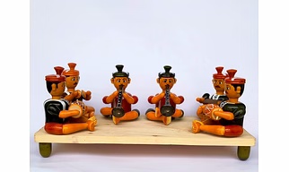 Shehnai set 6 dolls