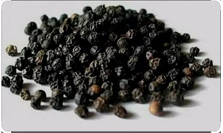 Organic Whole Black Peppercorns