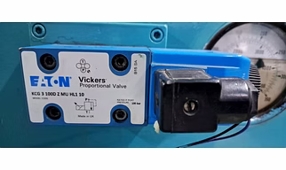 EATON VICKERS DIRECTION CONTROL VALVE