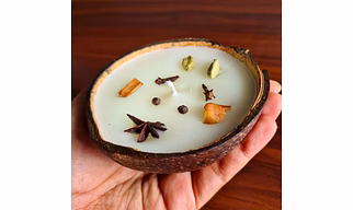 ROSE AND SPICE CANDLE