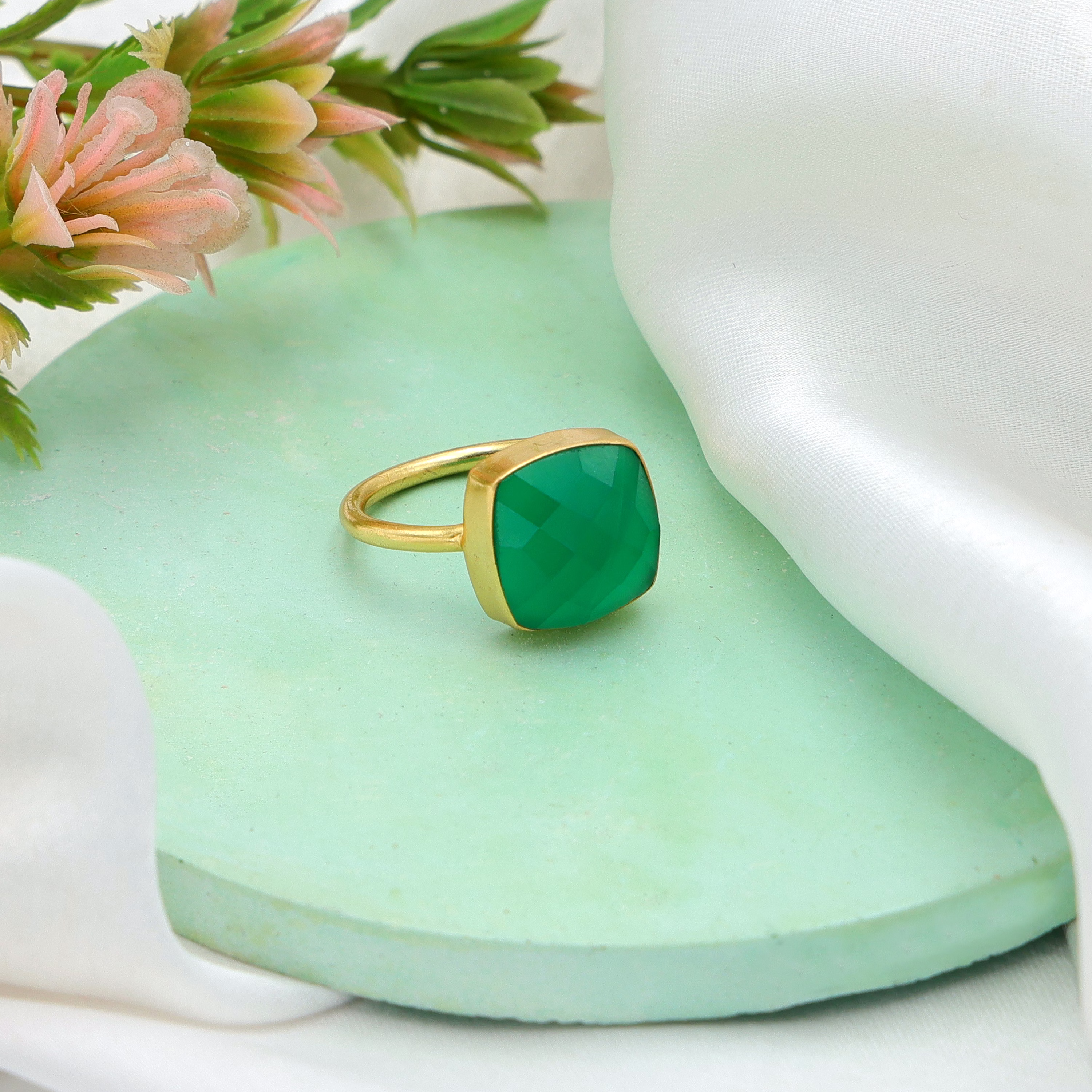 Dua Green Onyx Cushion Ring – Artisan Gold Statement Ring, Gift for Her image 1