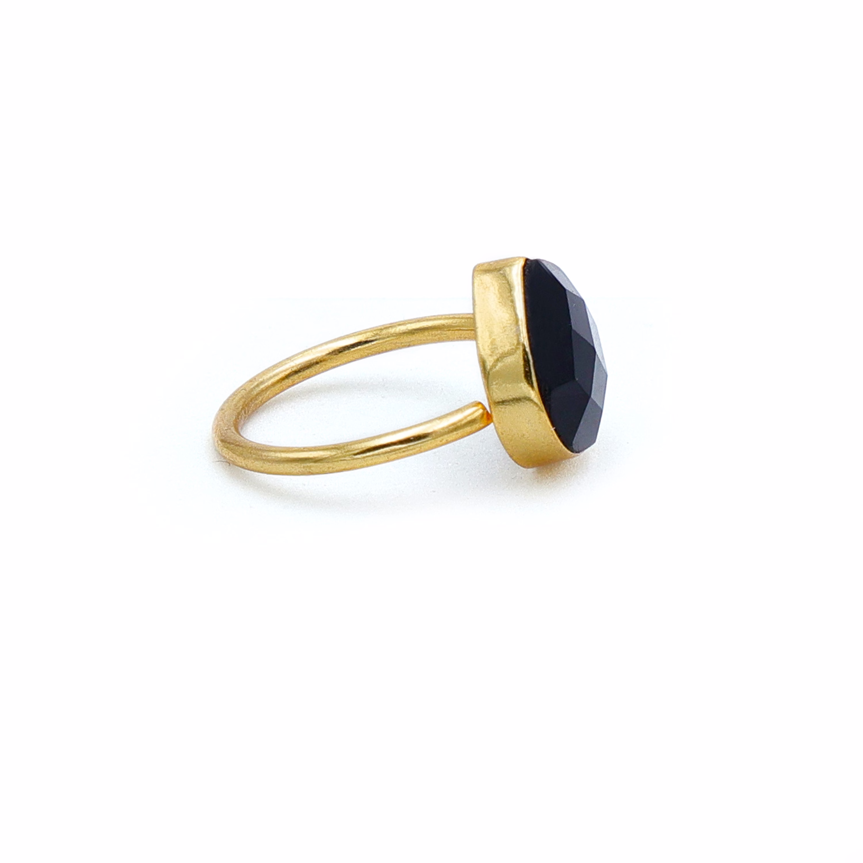 Dua Black Onyx Heart Ring – Bold Gold-Plated Engagement Ring, Protective Jewelry image 3
