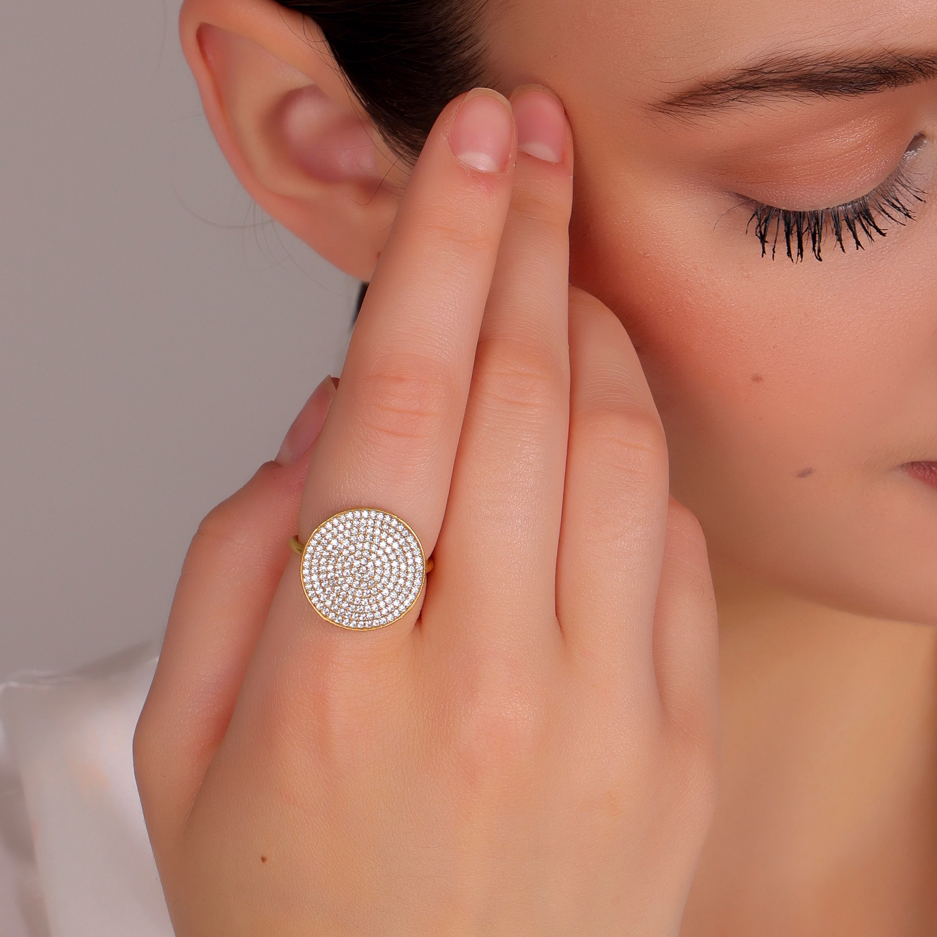 Dua CZ Round Ring – Sparkling Cubic Zirconia Gold-Plated Engagement Jewelry image 5