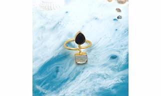Dua Crystal & Black Onyx Rectangle Pear Ring | Unique Gold Plated Jewelry