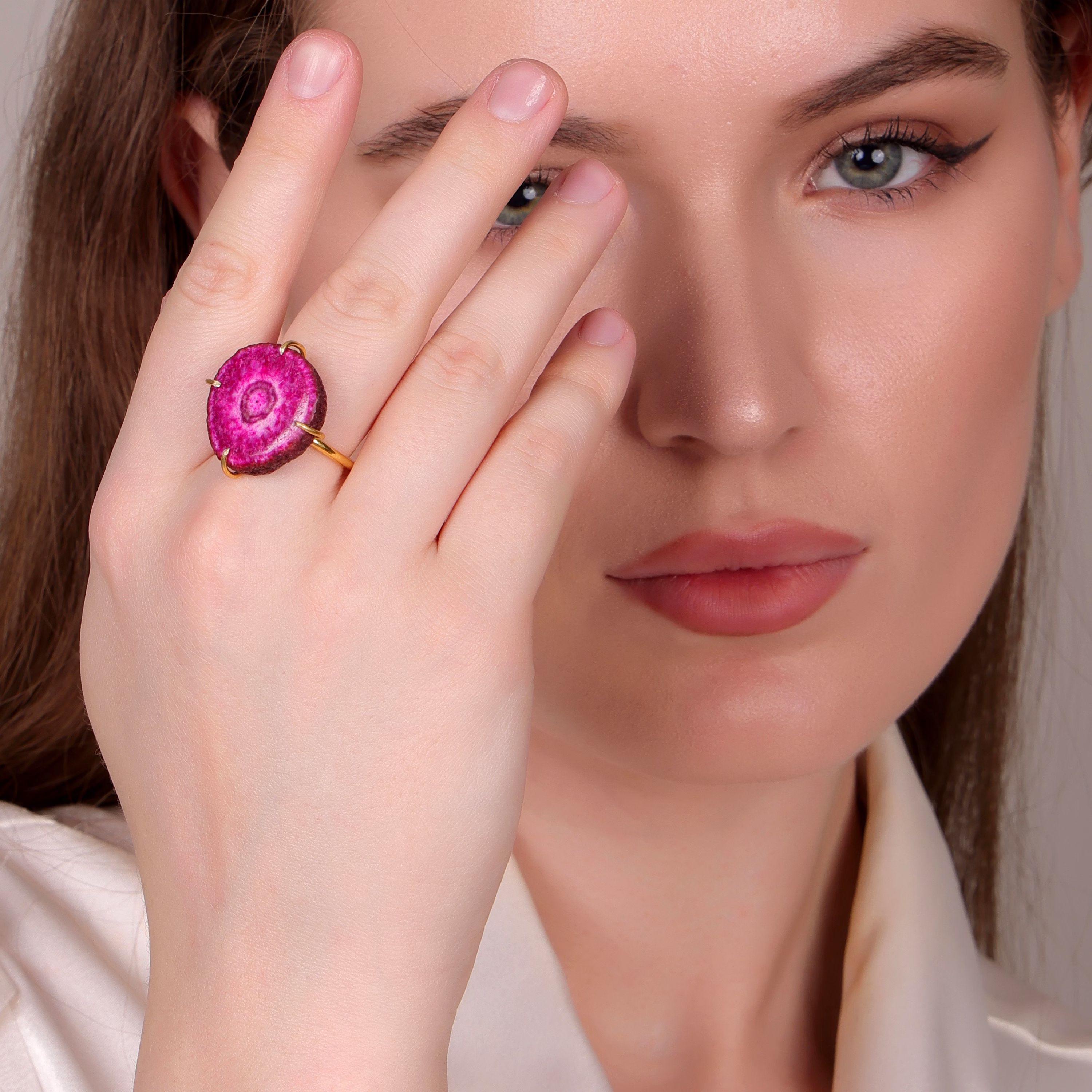 Dua Solar Quartz Gold-Plated Adjustable Ring – Bold Statement Jewelry for Women & Girls image 5