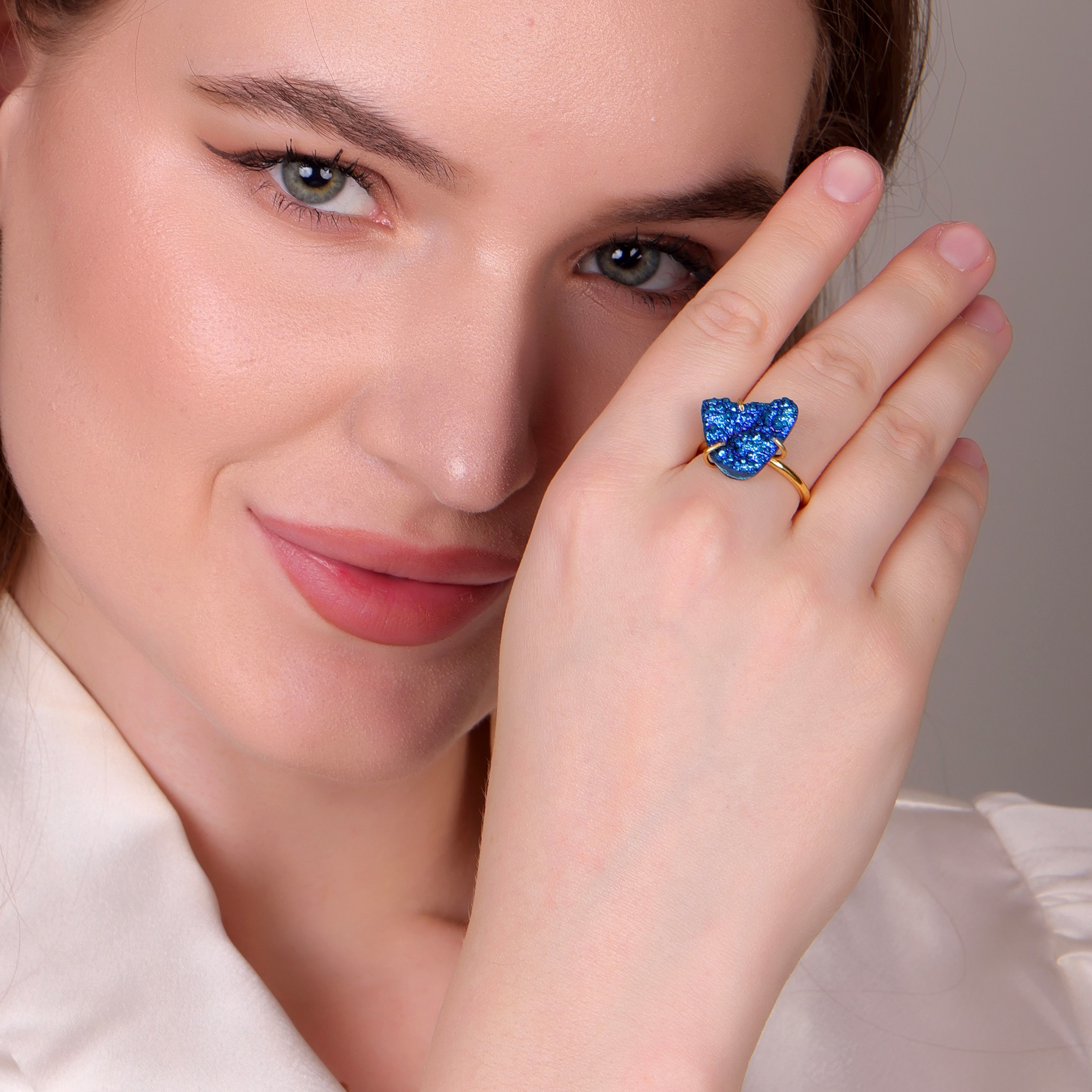 Dua Peacock Druzy Gold-Plated Adjustable Ring – Artistic Boho Jewelry for Women image 5