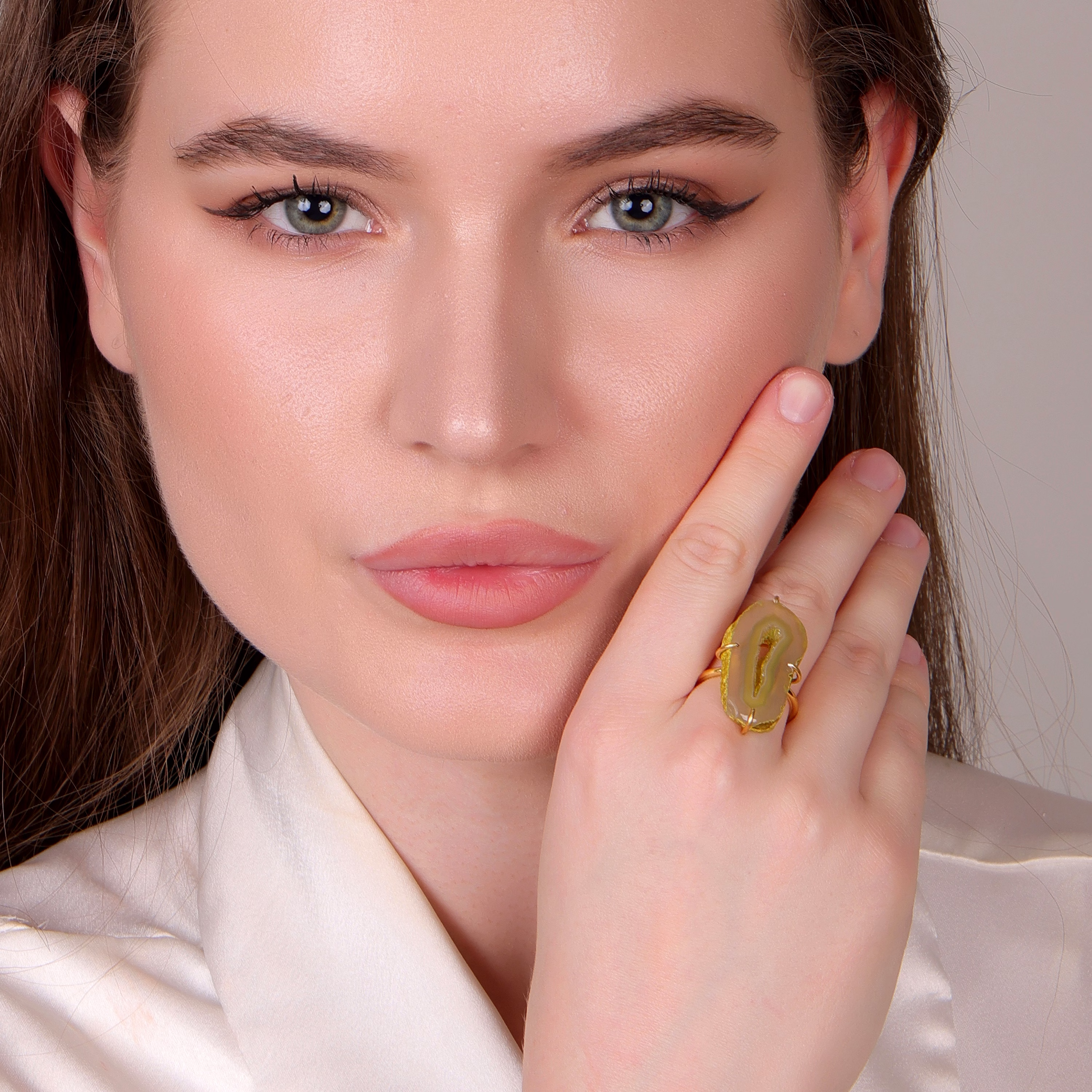 Dua Yellow Agate Gold-Plated Adjustable Ring – Contemporary Natural Stone Jewelry for Women image 6