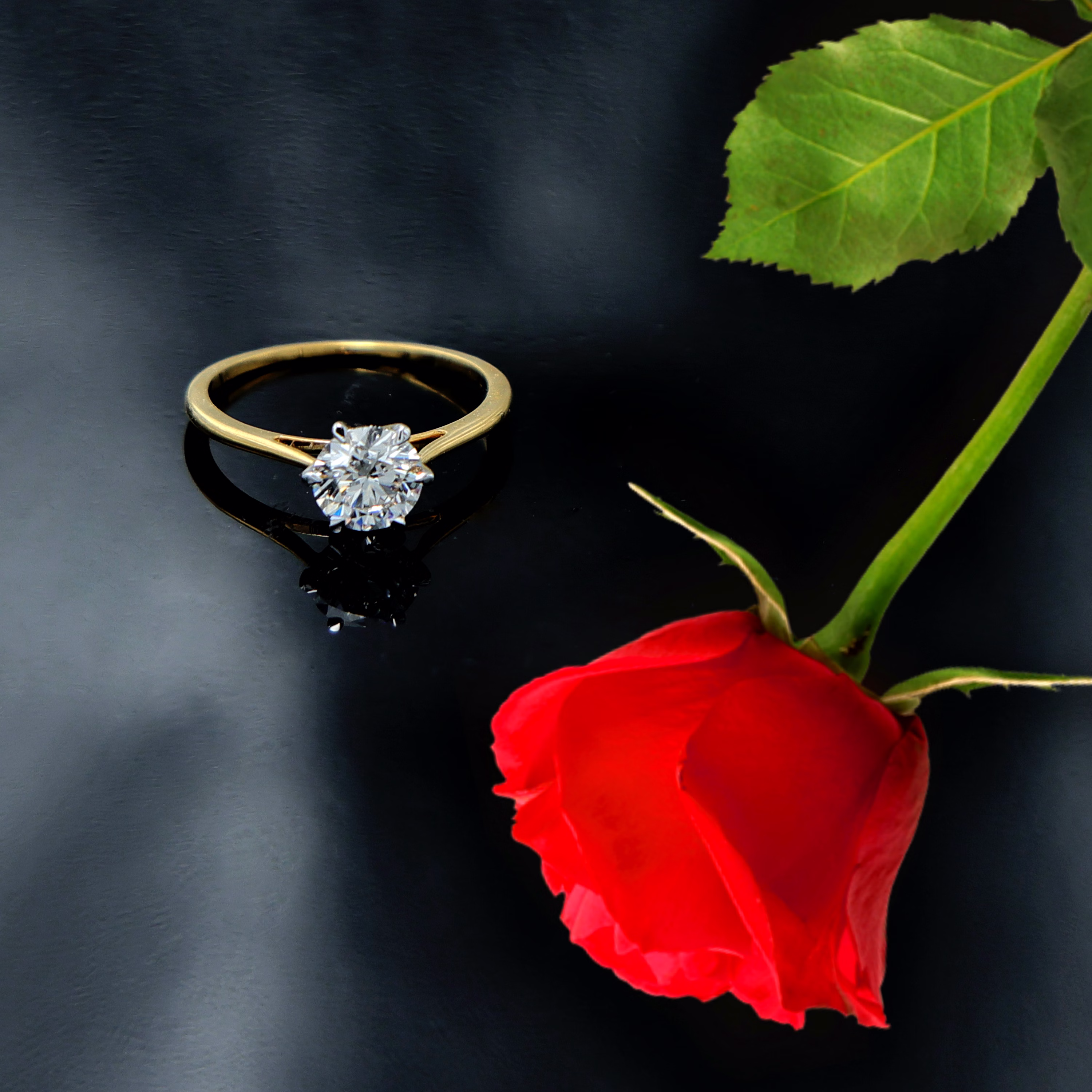 Dua Lab Grown Diamond 14K Gold Solitaire Ring – Elegant Round Cut for Women (Size 14) image 2